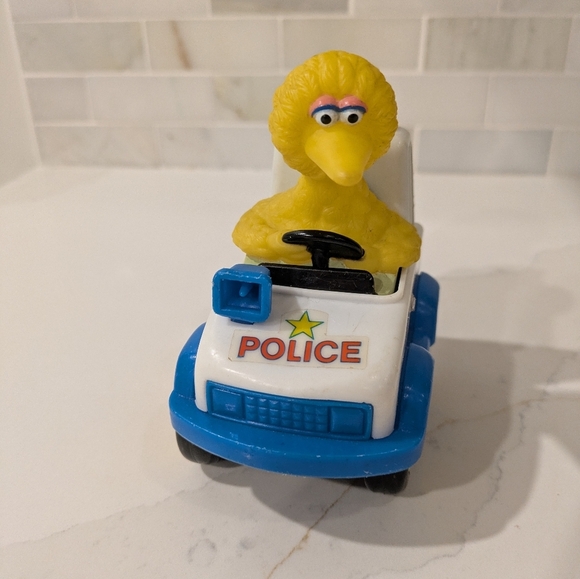Vintage Sesame Street Big Bird Police Car Toy - Picture 3 of 7